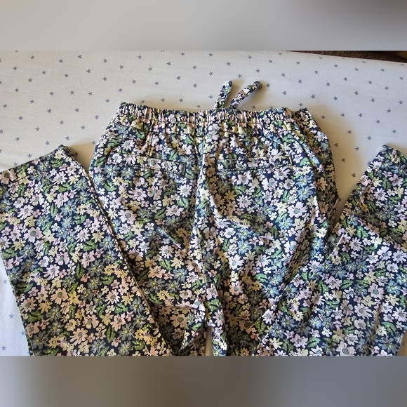 Baby Gap Girl draw string pants - Picture 2 of 4